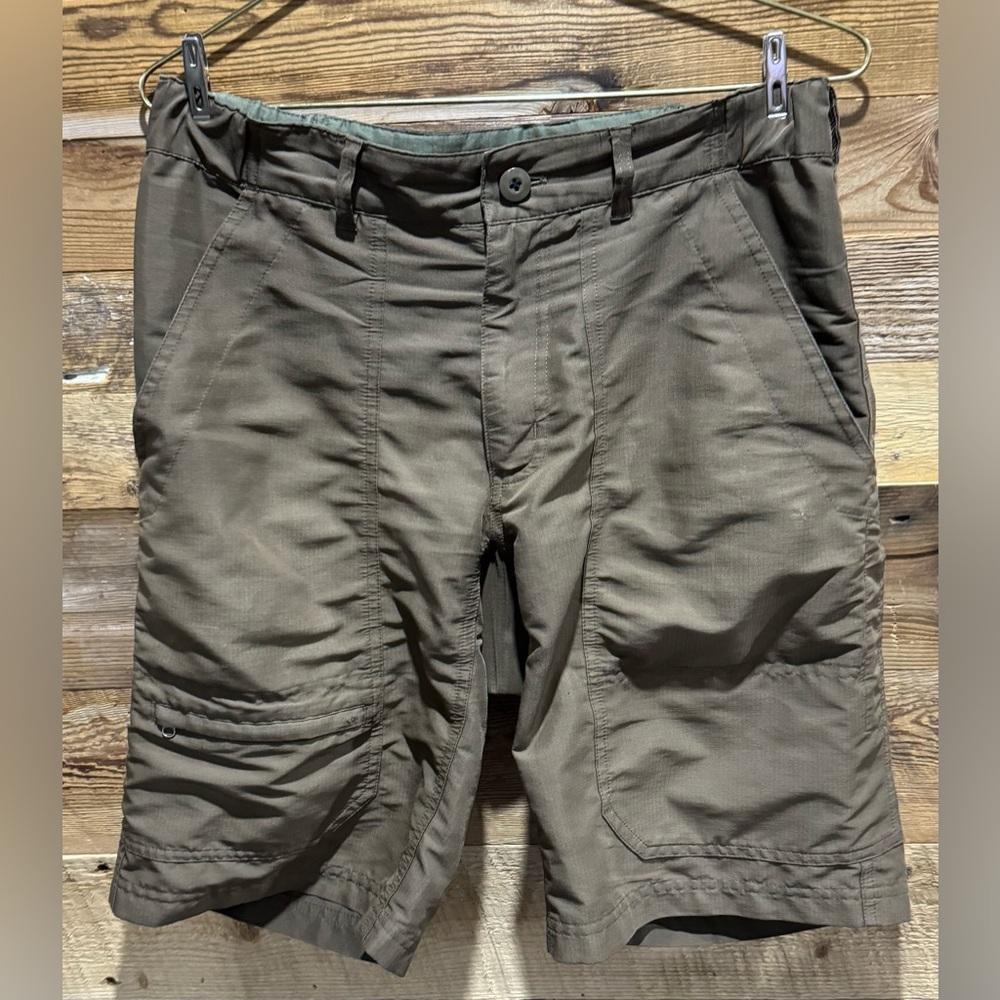 Patagonia mens utility fishing hiking comfortable large pockets zipper brown S
